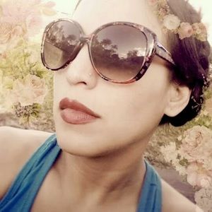 Meet your Posher, Mariapaola